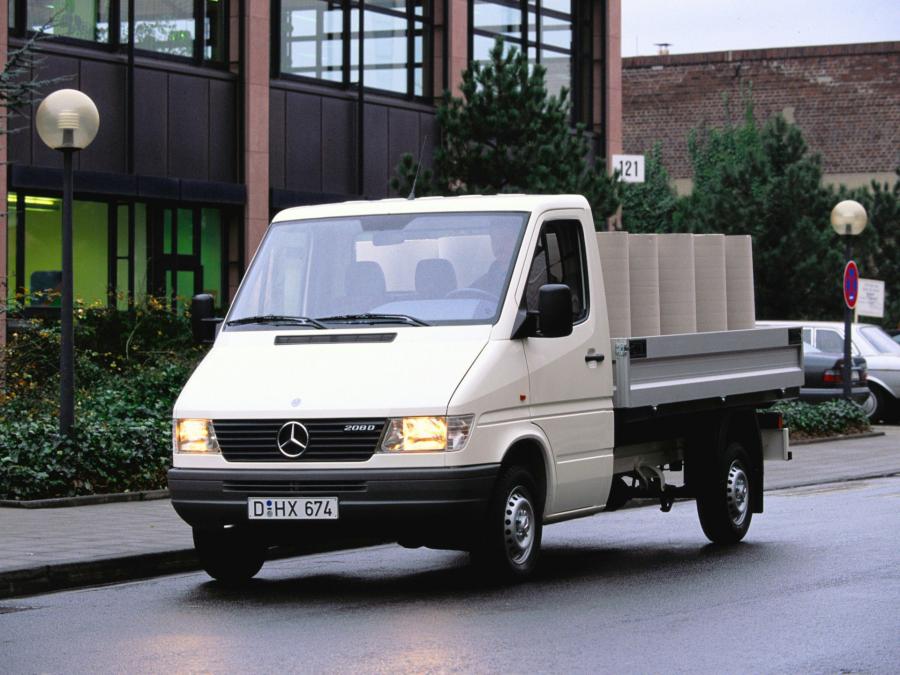  Mercedes-Benz Sprinter Double Cab Pickup 1995 года  (фото 6 из 7)